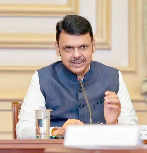 CM Fadnavis Signs Singapore Urban Deals for Maharashtra