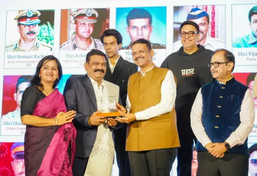 CM Fadnavis unveils 'Prahaar' trailer on 26/11 legal battle