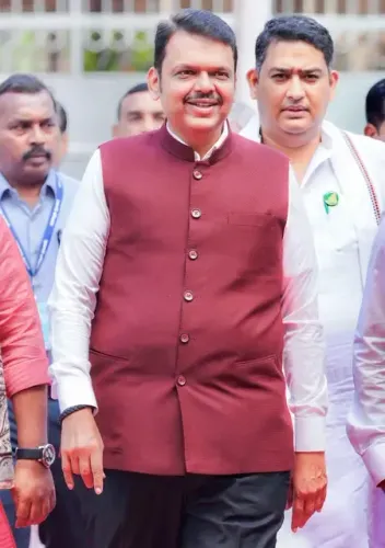 CM Fadnavis Calls on Stranded Maharashtra Citizens to Use Official Channels and Helpline