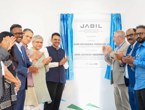 CM Fadnavis, Vaishnaw Inaugurate Jabil's New Pune Plant