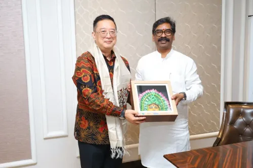 CM Hemant Soren Meets Singapore High Commissioner, Eyes Investment in Jharkhand