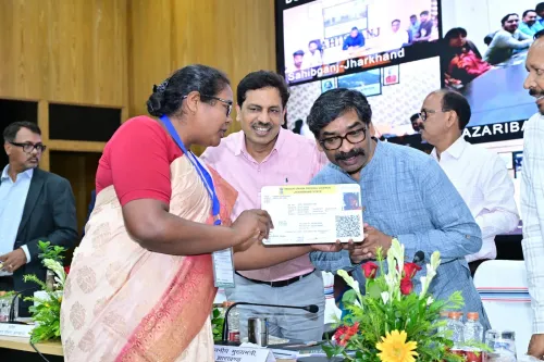 CM Hemant Soren Pushes Jharkhand to Speed Up Driver Licensing Drive