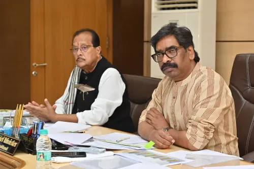 CM Hemant Soren Reviews Jharkhand Finance Department