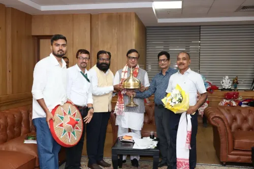 CM Himanta Biswa Sarma Meets Assam Small Newspapers Association