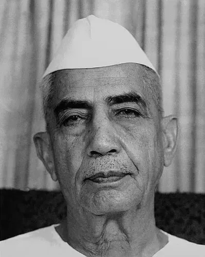 CM Himanta pays tribute to Charan Singh on death anniversary