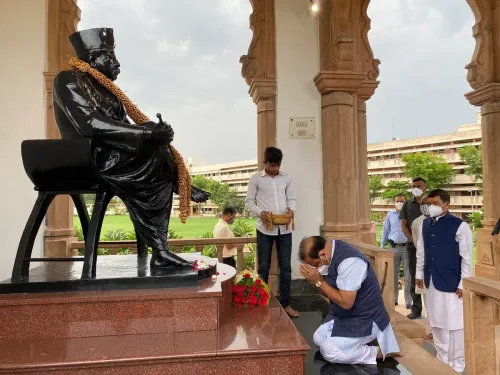 CM Himanta pays tribute to RSS founder Hedgewar on death anniversary