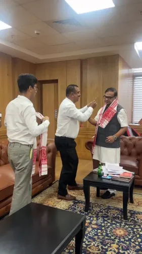 CM Himanta Stresses Public Outreach to Shape Assam Policy
