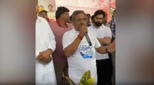 यमुना सफाई अभियान: दिल्ली के 28 घाटों पर CM रेखा गुप्ता के निर्देश पर एक साथ उतरे BJP नेता और हजारों कार्यकर्ता