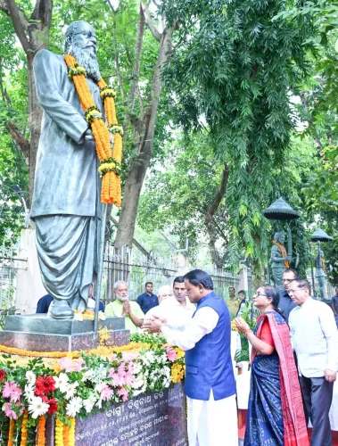 CM Majhi pays tribute to Bagmi Biswanath Kar at Odisha Assembly