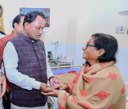 CM Majhi visits Speaker Surama Padhy at AIIMS Bhubaneswar