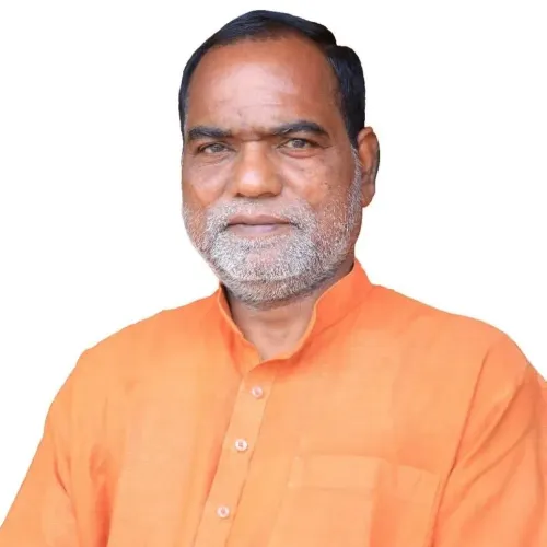 CM Majhi Wishes BJP MLA Bibhuti Bhushan Pradhan on Birthday