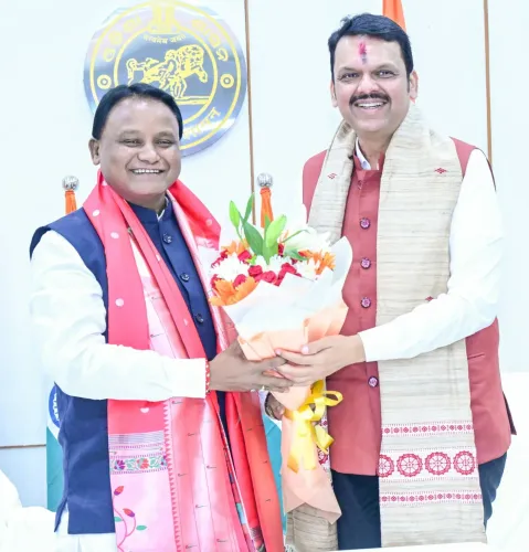 CM Majhi Wishes Devendra Fadnavis on Birthday