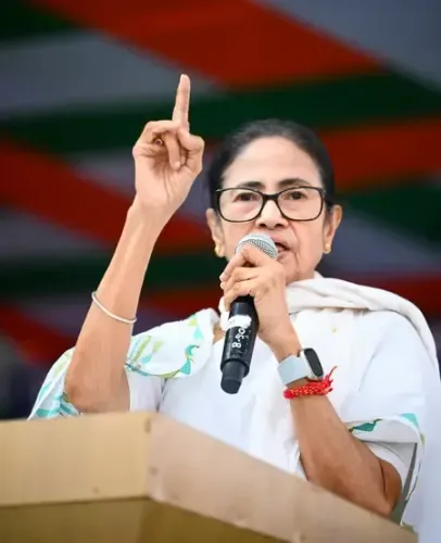 How is CM Mamata Celebrating West Bengal's Rise in Foreign Tourism?