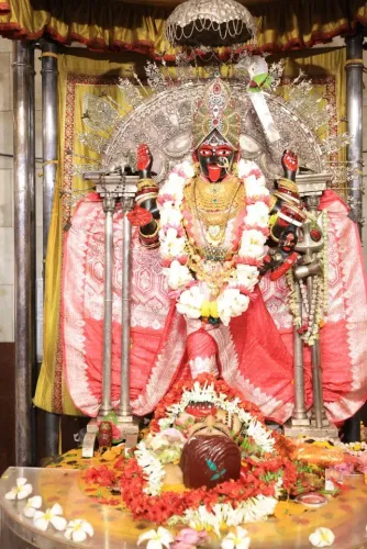 CM Manik Saha Offers Prayers at Dakshineswar Kali Temple