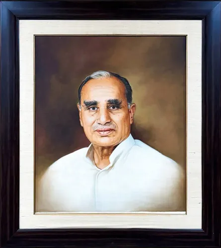 CM Mohan Yadav Condoles Death of Subhash Chandra's Father
