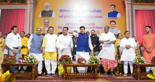 CM Mohan Yadav distributes ₹21.34 cr tendu leaf bonus in Khandwa