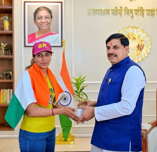 CM Mohan Yadav Felicitates Everest Summiteer Anjana Yadav