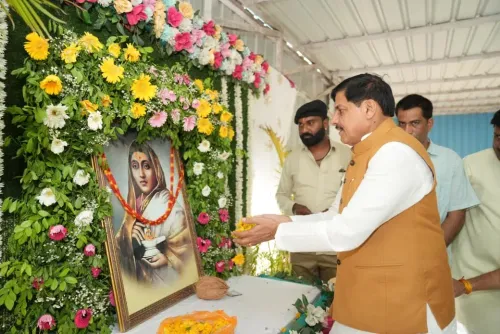 CM Mohan Yadav Inspects Ahilya Kund Restoration in Indore