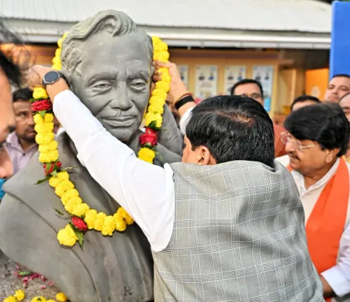 CM Mohan Yadav pays tribute to BJP's founding ideologues in Bhopal
