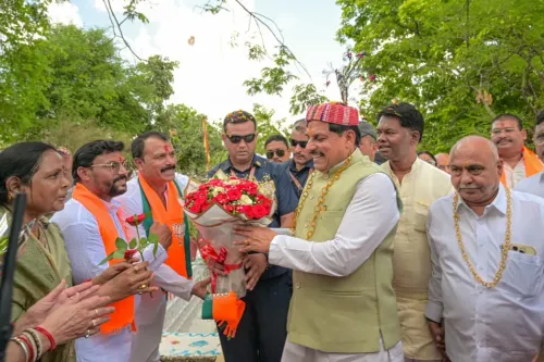CM Mohan Yadav Pays Tribute to Rani Durgavati in Jabalpur