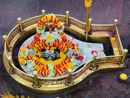 CM Mohan Yadav seeks blessings of Angareshwar Mahadev for MP