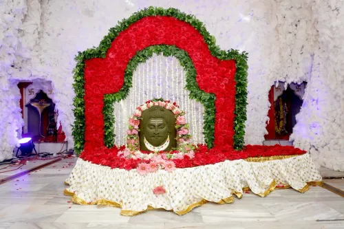 CM Mohan Yadav Seeks Blessings of Kashi Vishwanath for MP Citizens