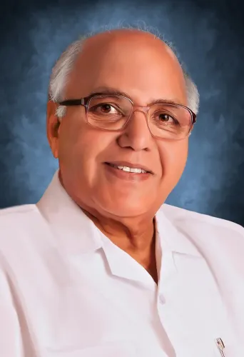 CM Naidu pays tribute to Ramoji Rao on 2nd death anniversary