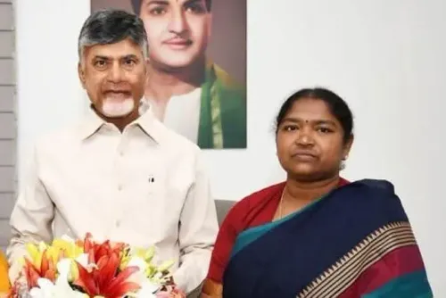 CM Naidu Wishes Telangana Minister Seethakka on Birthday