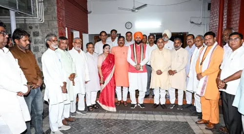 CM Nayab Saini Hosts Inclusive Dialogue at Sant Kabir Kutir