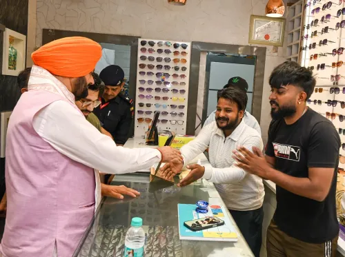 CM Nayab Saini Visits Kapurthala Optician, Flags Youth Screen Health