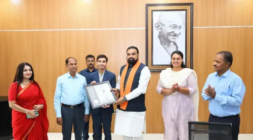 CM Nitish Kumar Congratulates Mo. Reyan on Outstanding Achievement