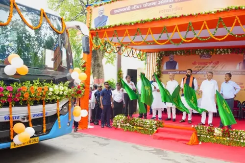 CM Nitish Kumar Launches Electric Buses in 6 Bihar Cities