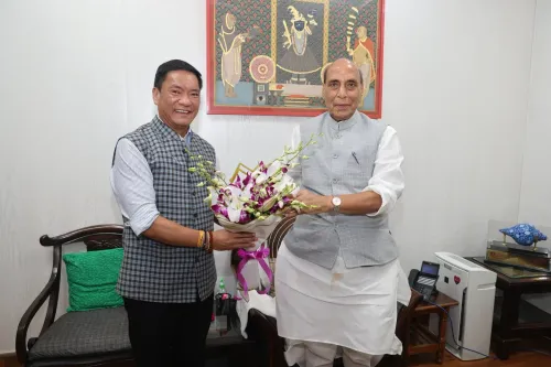 CM Pema Khandu meets Rajnath Singh on Arunachal border needs