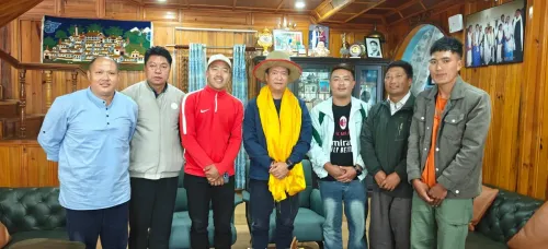 CM Pema Khandu meets Thingbu village reps, discusses development