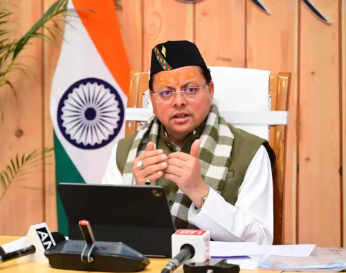 क्या सीएम पुष्कर सिंह धामी ने 'जन-जन की सरकार, जन-जन के द्वार' कार्यक्रम की तैयारी की समीक्षा की?