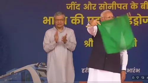 CM Rekha Gupta Hails Launch of India's First Hydrogen Train from Jind