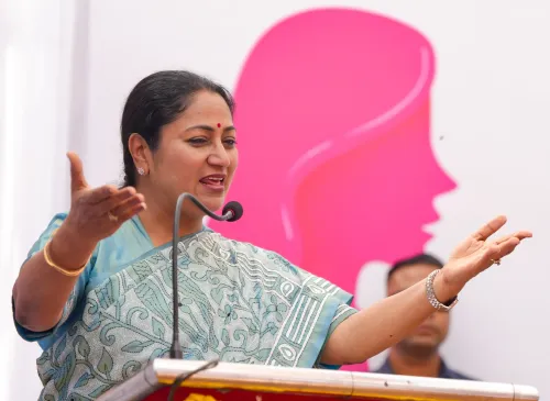 सीएम रेखा गुप्ता का जाम मुक्त दिल्ली बनाने का संकल्प, मयूर विहार से एम्स तक होगी सिग्नल फ्री यात्रा