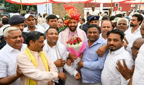 CM Saini Hosts Kashyap Samaj Delegation at Sant Kabir Kutir