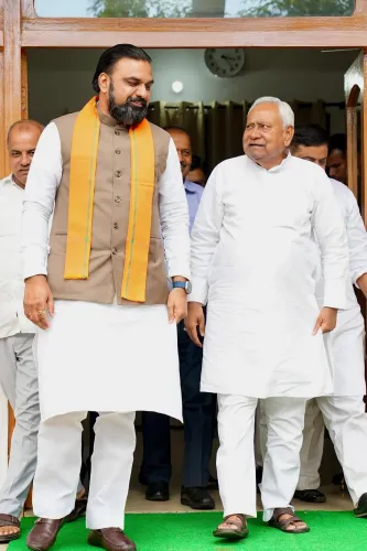 CM Samrat Choudhary Calls on Former CM Nitish Kumar