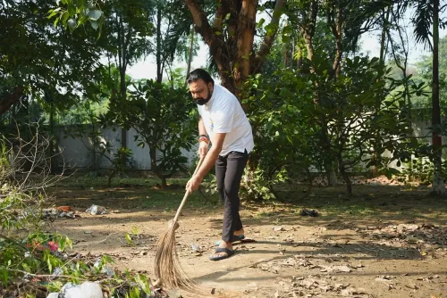 CM Samrat Choudhary joins cleanliness drive at 1 Ane Marg