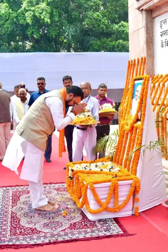CM Samrat Choudhary pays tribute to Mahatma Gandhi on Gandhi Jayanti
