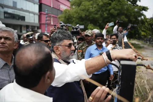 CM Shivakumar Inspects HSR Layout Footpaths in Bengaluru