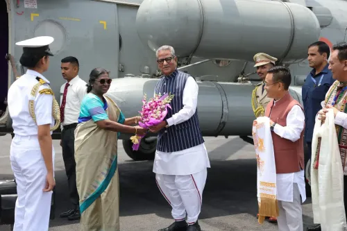 CM Tamang Receives President Murmu at Libing Helipad