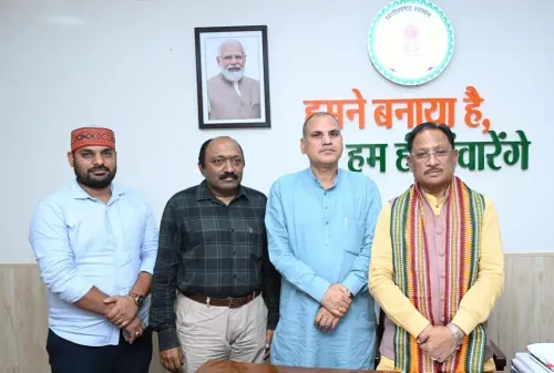 CM Vishnu Deo Sai Meets Former Bilaspur MP Lakhan Lal Sahu