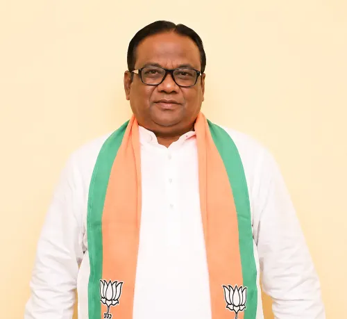 CM Vishnu Deo Sai Wishes Ex-MLA Satyanand Rathia on Birthday