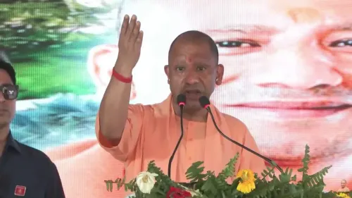 CM Yogi Highlights World-Class Tech Used in Ganga Expressway