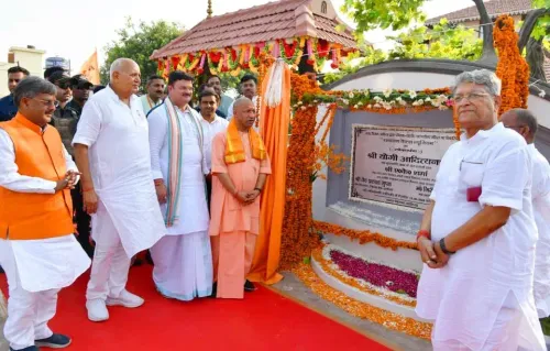 CM Yogi Launches 245 Projects Worth ₹290 Cr in Ayodhya