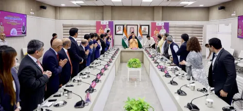 CM Yogi Meets 14-Member Singapore Delegation in Lucknow