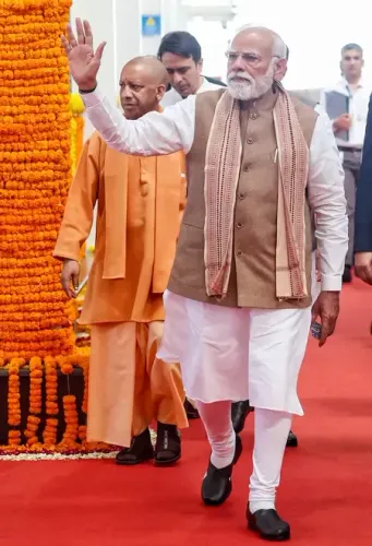 सीएम योगी ने जेवर एयरपोर्ट के लोकार्पण की तैयारी का लिया जायजा, पीएम मोदी 28 मार्च को करेंगे उद्घाटन