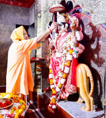 CM Yogi Offers Prayers at Pateshwari Devi Shaktipeeth in Balrampur